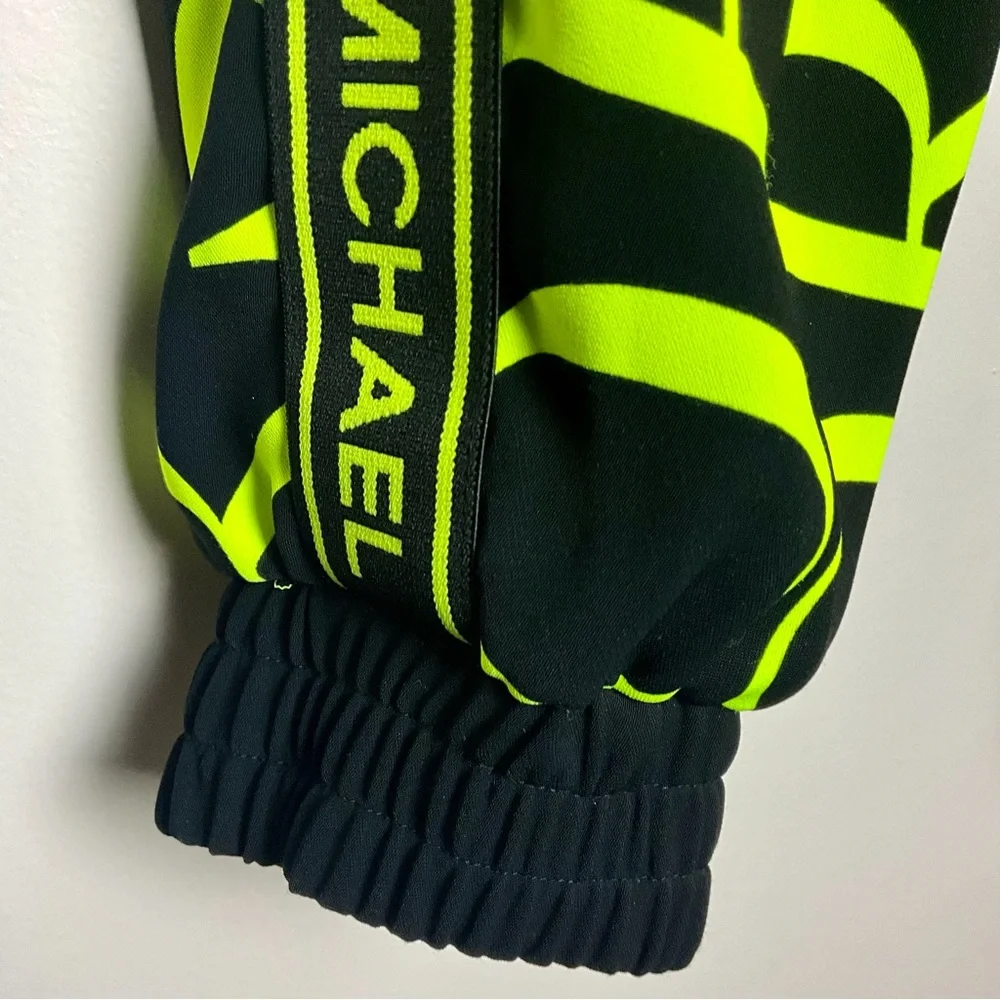 Michael Kors Newsprint Logo Cady Joggers Style #MU93H67BSG - Picture 12 of 13